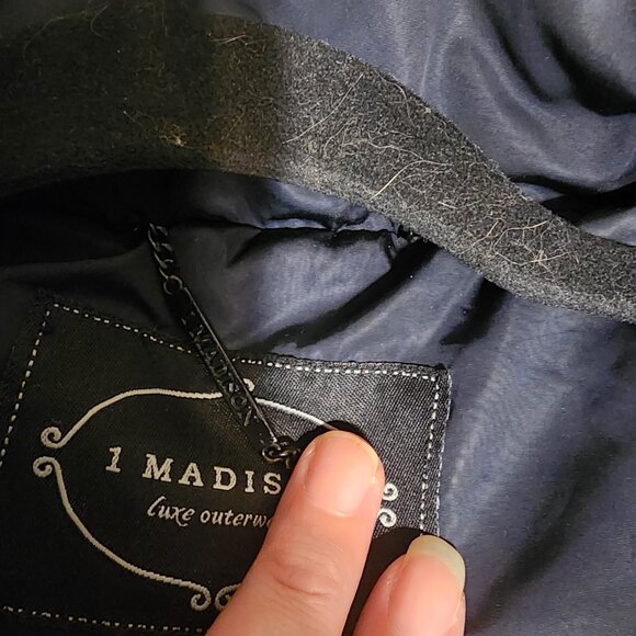 1 Madison Down-Filled Faux Fur Hooded Parka Jacket Navy signs of wear XS - Picture 12 of 16